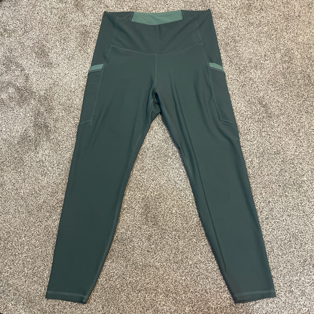 🥳 Green Old Navy Active Powersoft High-Rise Leggings 7/8 Ankle Fit